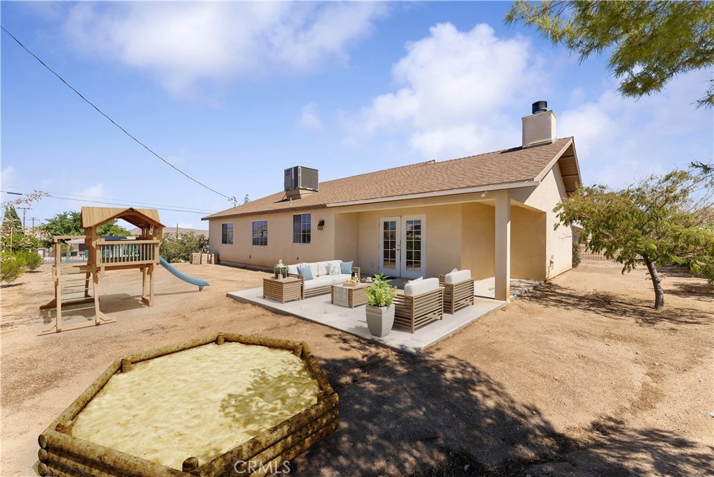 7516 Victoria Ave, Yucca Valley, CA 92284